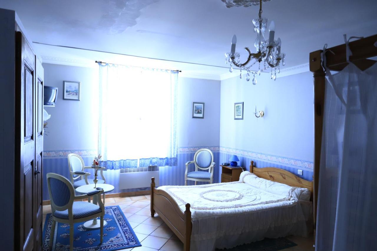 Le Baldaquin Bed & Breakfast มูสติเยร์-แซ็งต์-มารี ภายนอก รูปภาพ